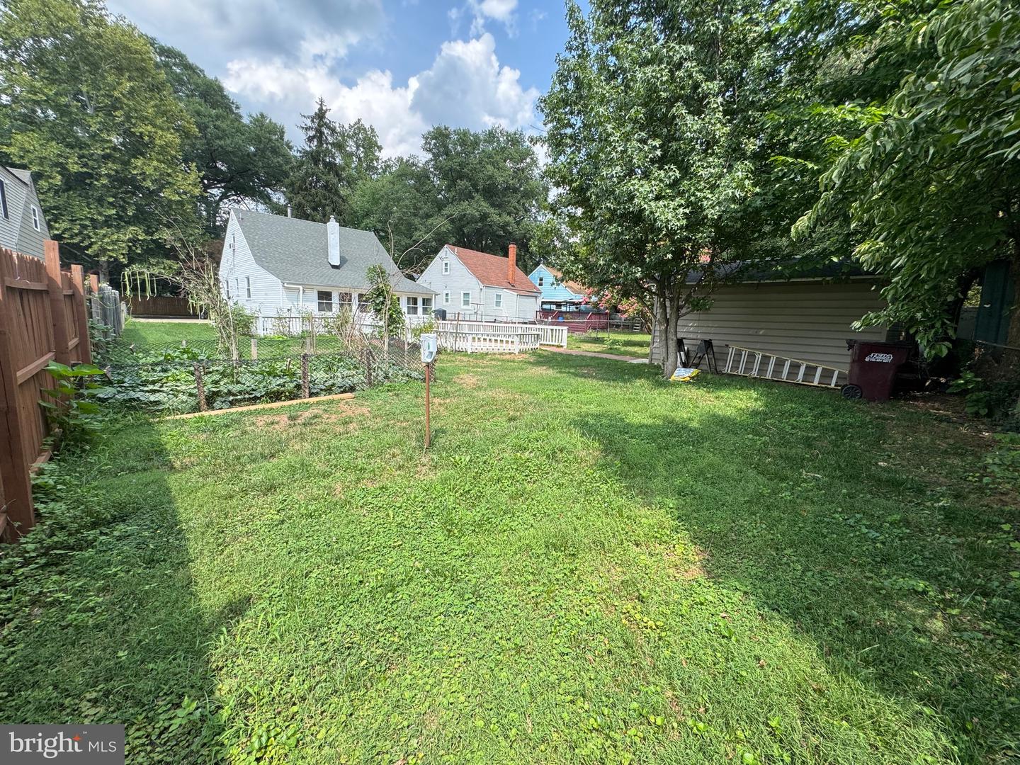 5007 Oglethorpe St Property Photo 33