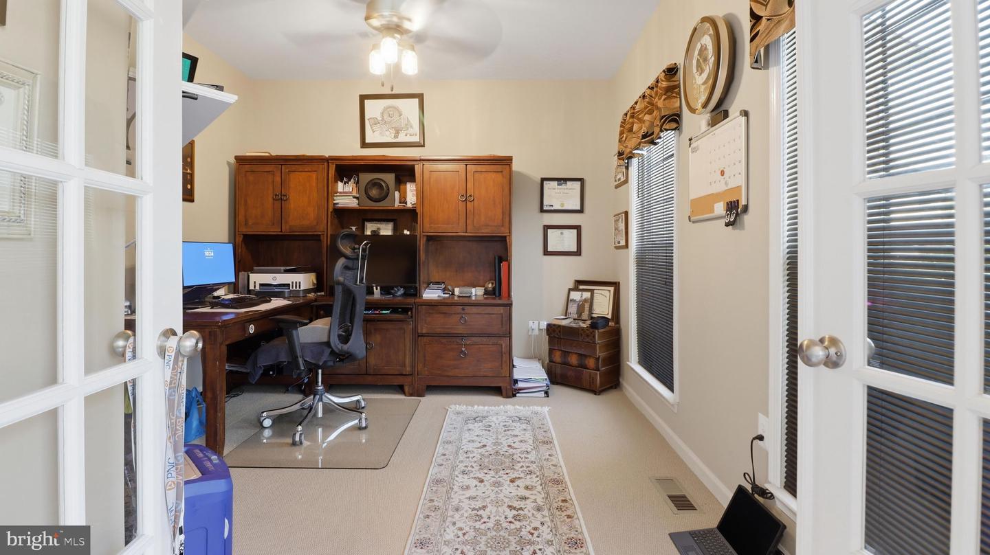 6707 Sandy View Ct Property Photo 9