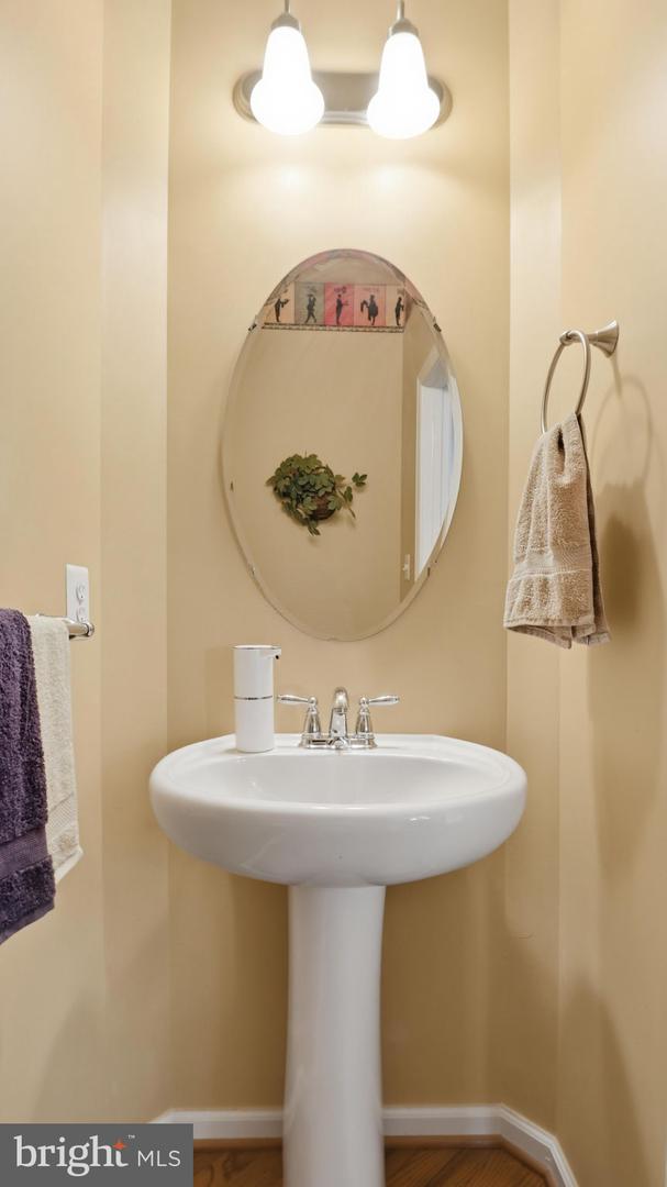 6707 Sandy View Ct Property Photo 11