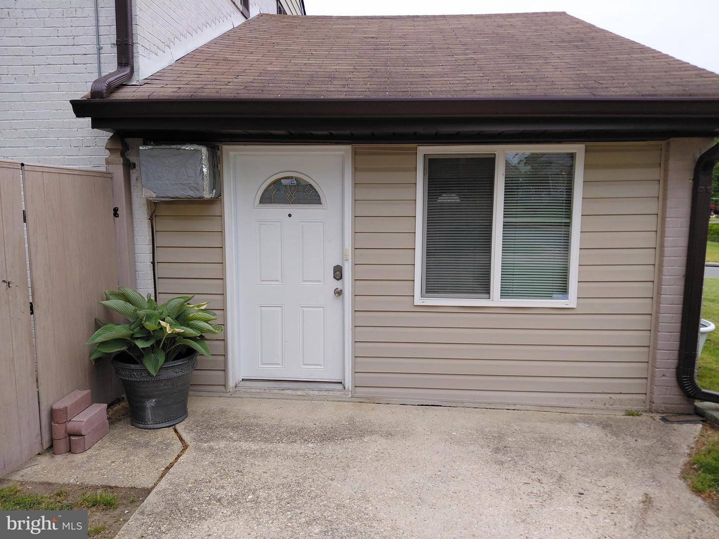 7119 Westchester Dr Property Photo 4