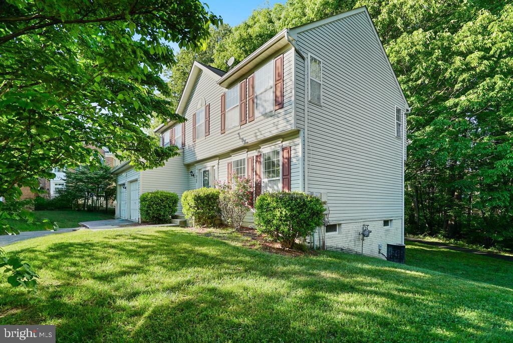 6704 Seabird Ct Property Photo 2