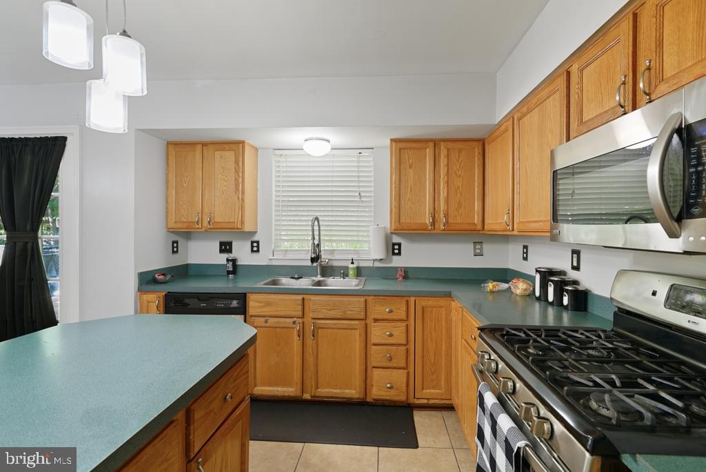 6704 Seabird Ct Property Photo 14