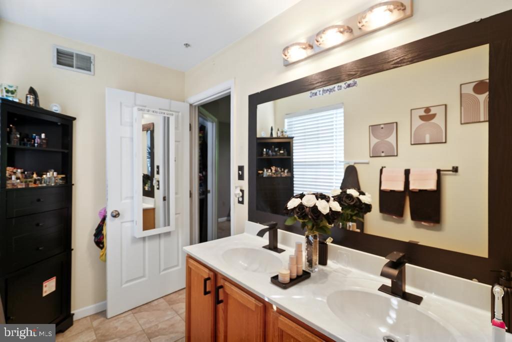 6704 Seabird Ct Property Photo 30