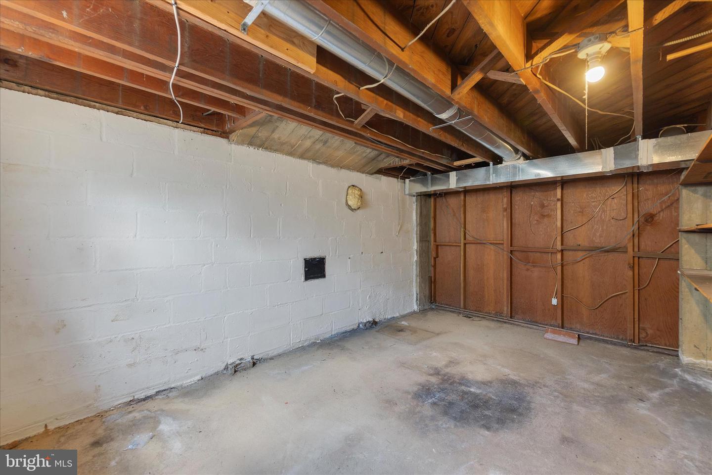 7008 Contee Rd Property Photo 35