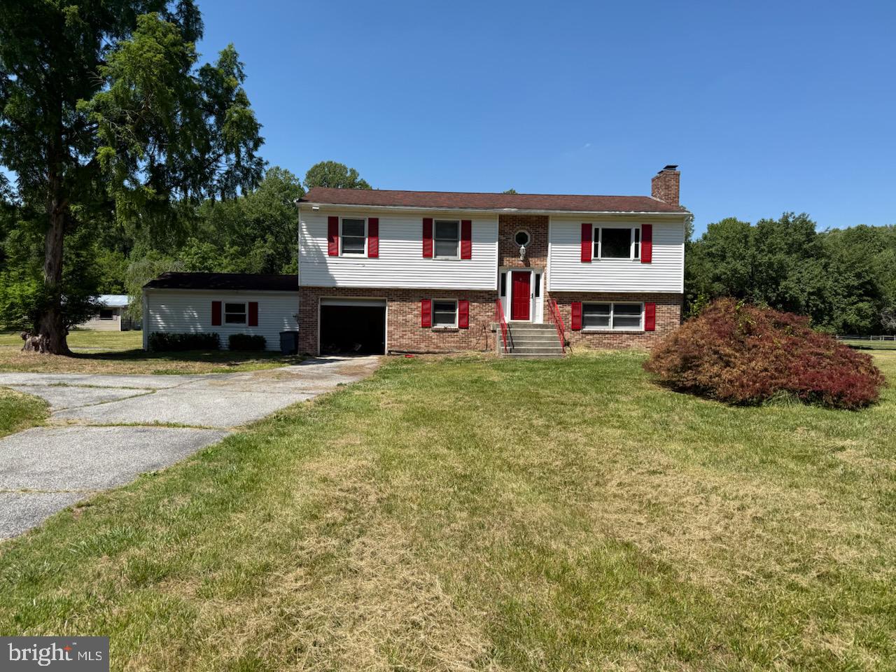 16400 Candy Hill Rd Property Photo 1