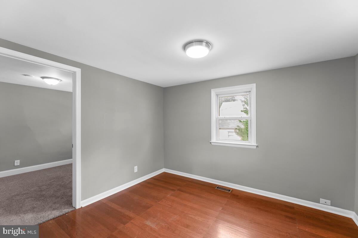 1111 Balboa Ave Property Photo 6
