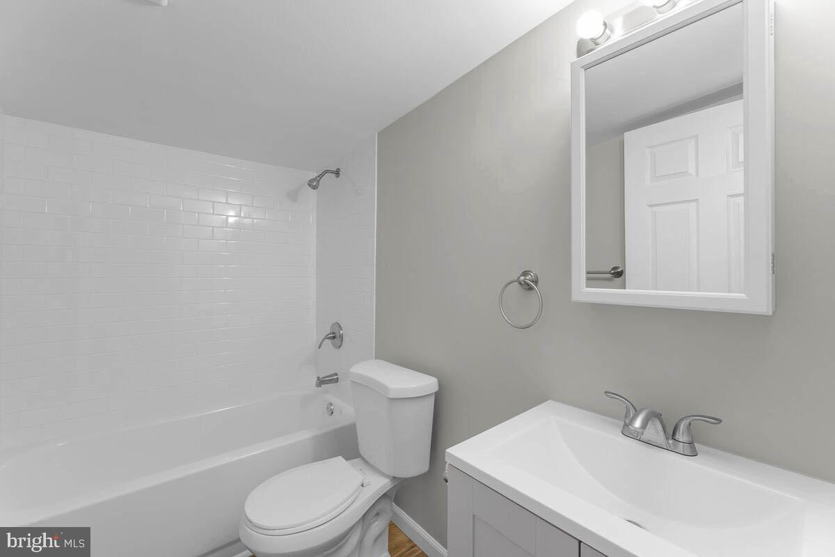 1111 Balboa Ave Property Photo 20