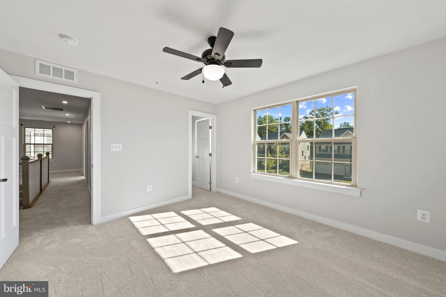 14614 Silver Hammer Way Property Photo 17