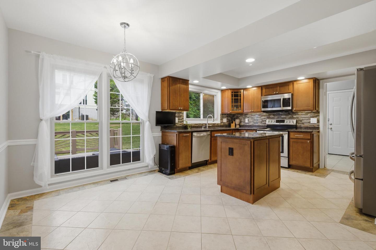 10734 Willow Oaks Dr Property Photo 16