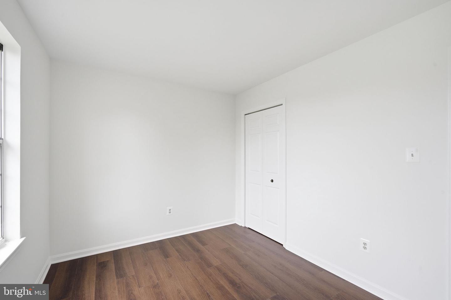 9008 Acredale Ct Property Photo 21