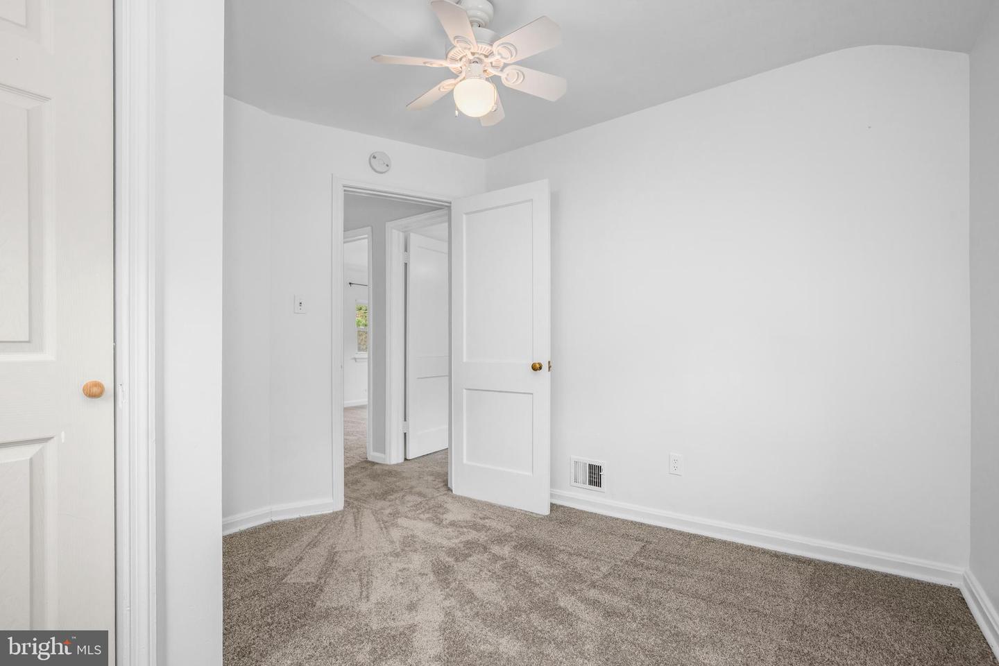 5803 Dewey Property Photo 31