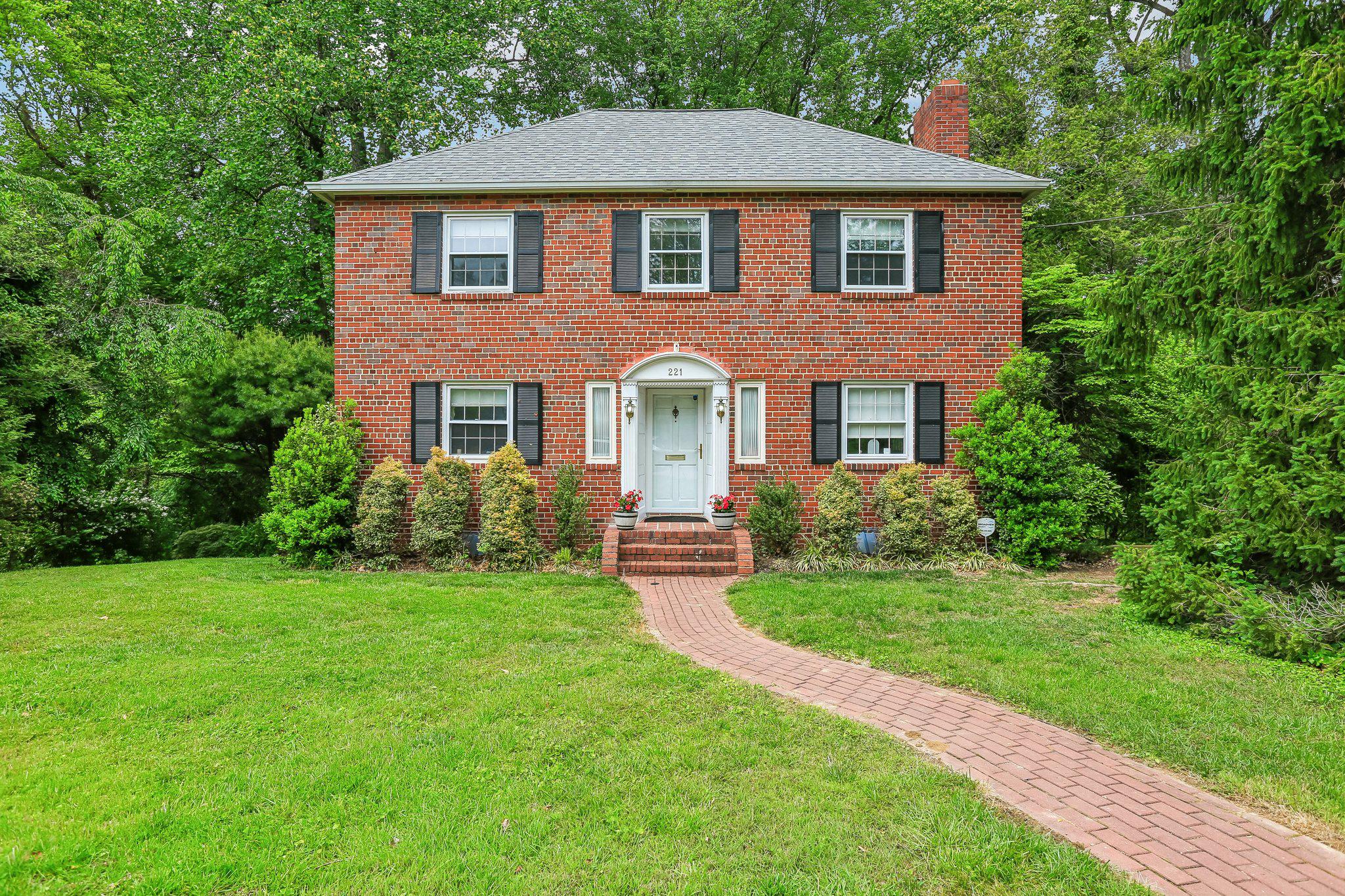 221 Patuxent Rd Property Photo 1
