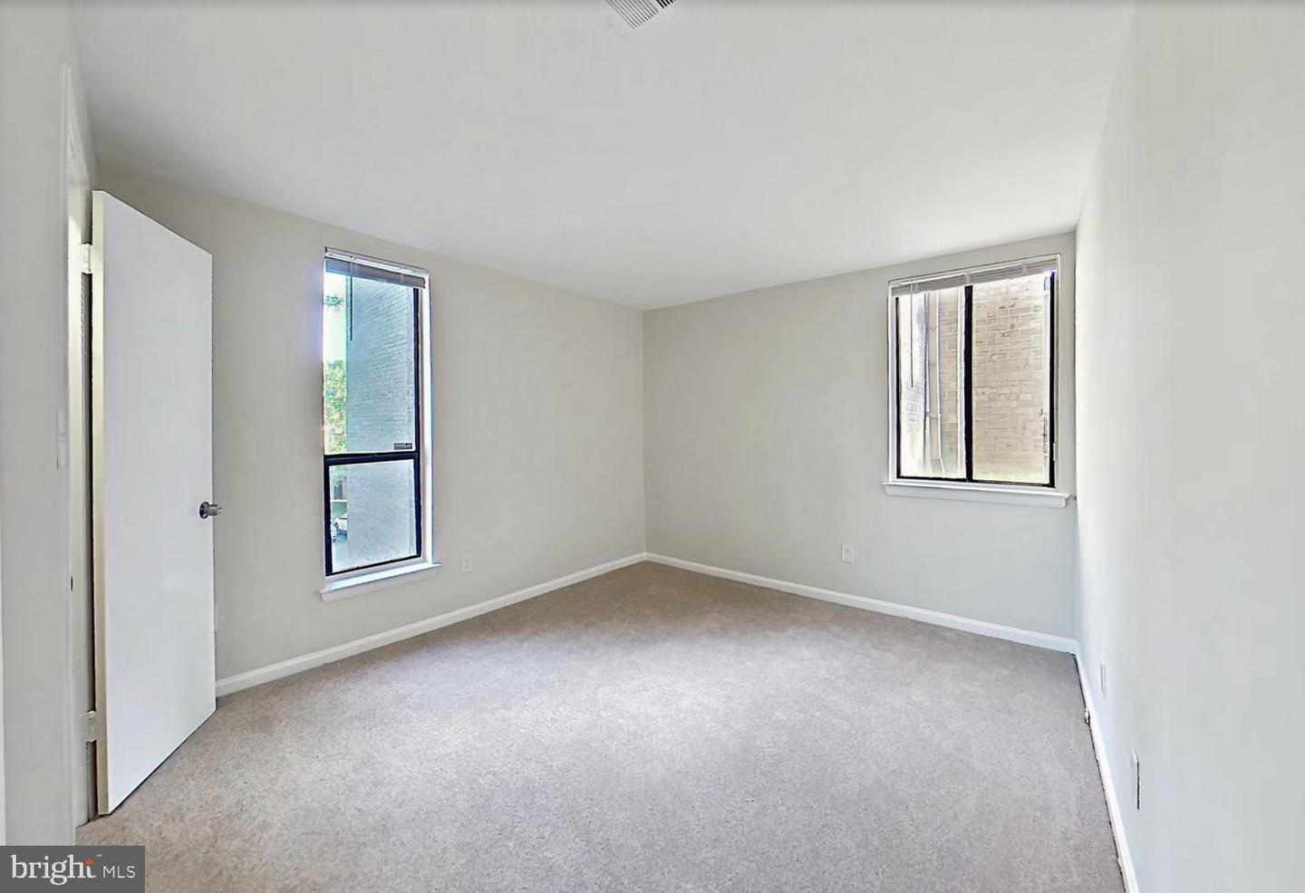 3305 Huntley Square Dr #c Property Photo 18