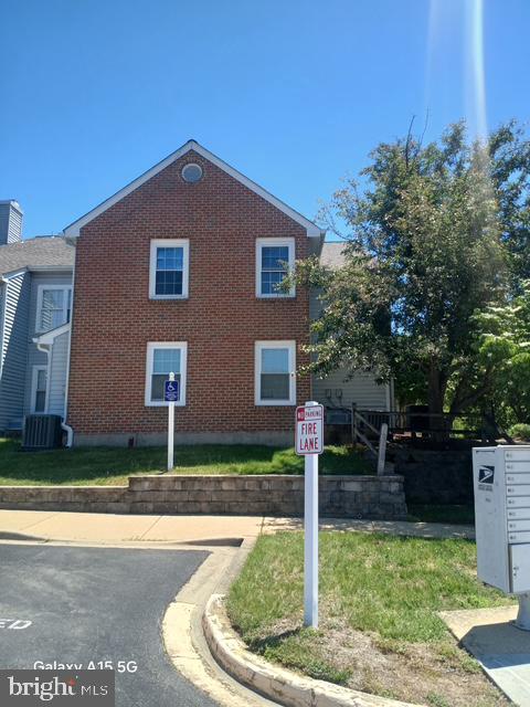 8752 GRASMERE CT #8752 Property Photo 1