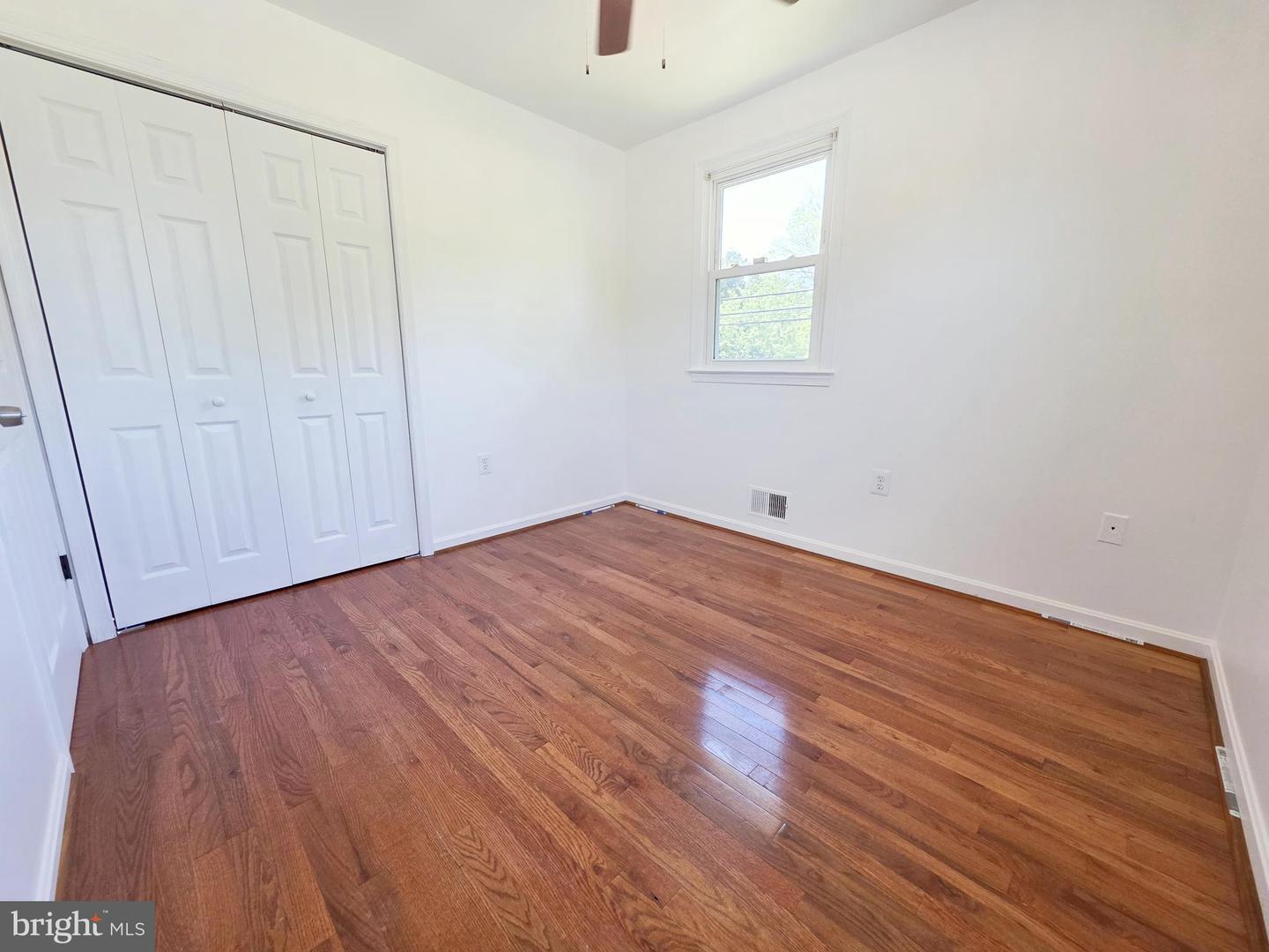 6300 Auth Rd Property Photo 11