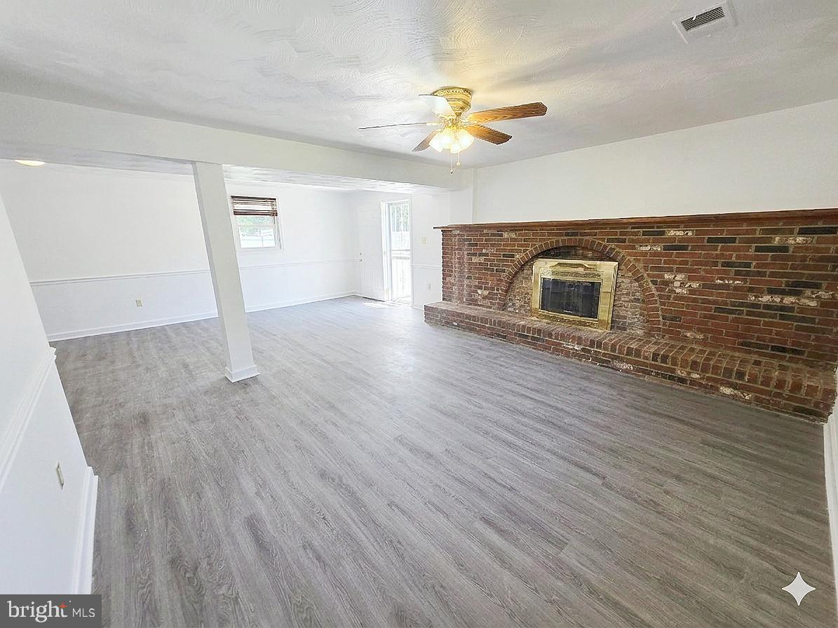 6300 Auth Rd Property Photo 18