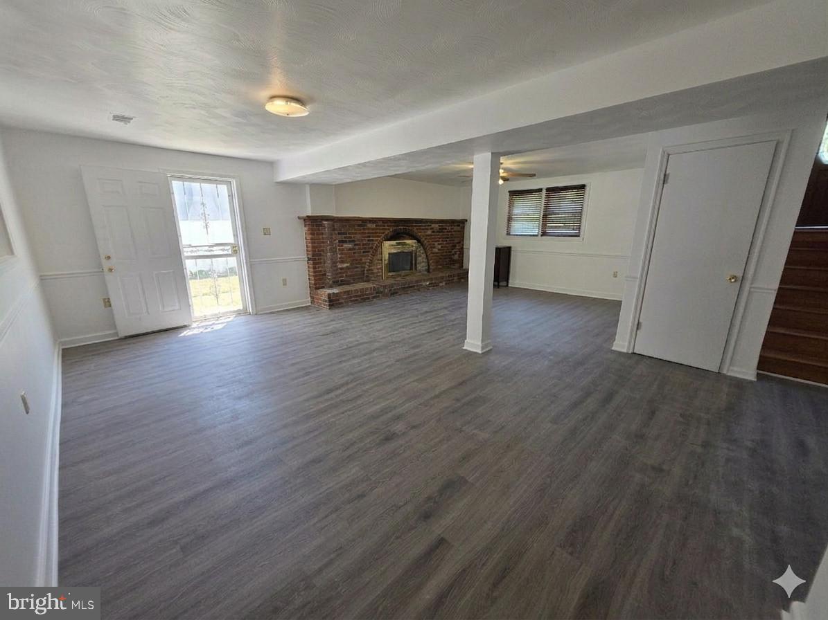 6300 Auth Rd Property Photo 19