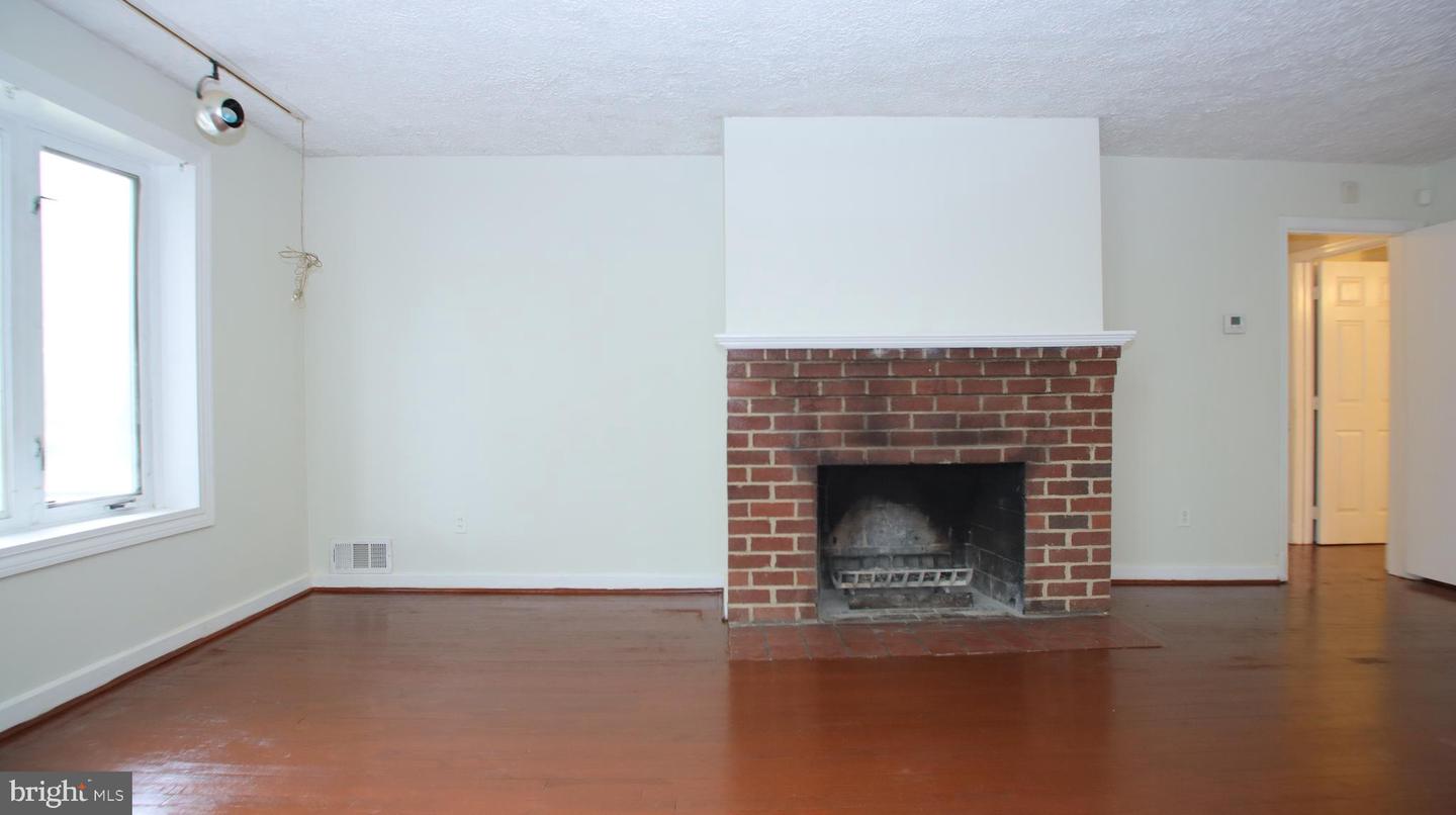5407 Sargent Rd Property Photo 2