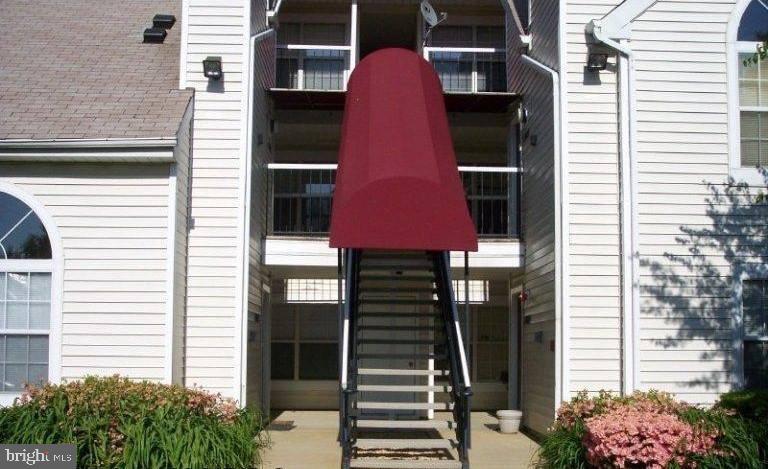 10510 Beacon Ridge Dr #14-202 Property Photo 1