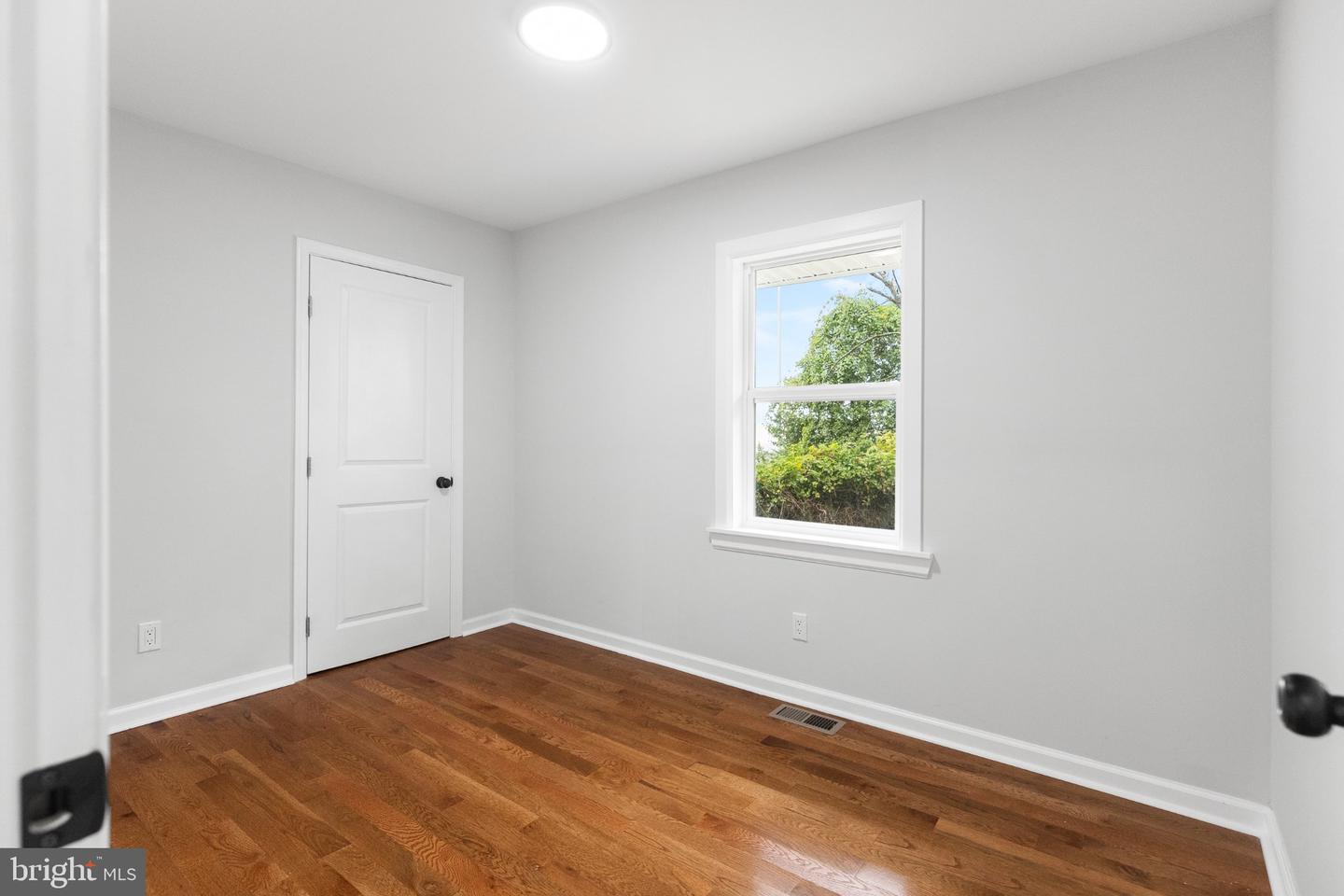 1528 Hunt Ave Property Photo 13