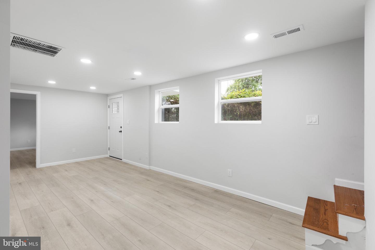 1528 Hunt Ave Property Photo 19