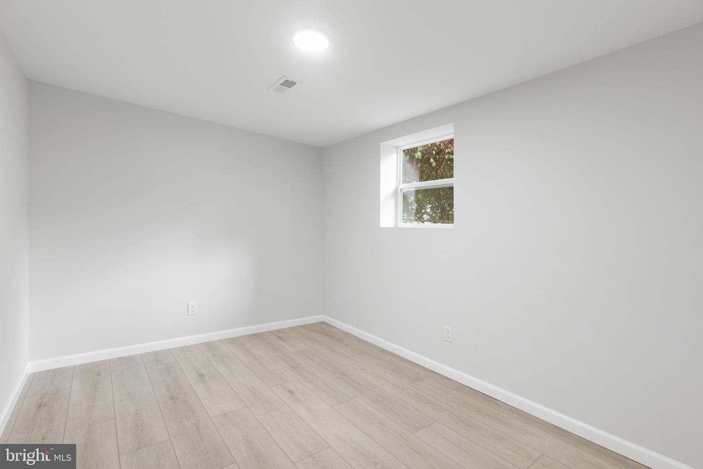 1528 Hunt Ave Property Photo 21