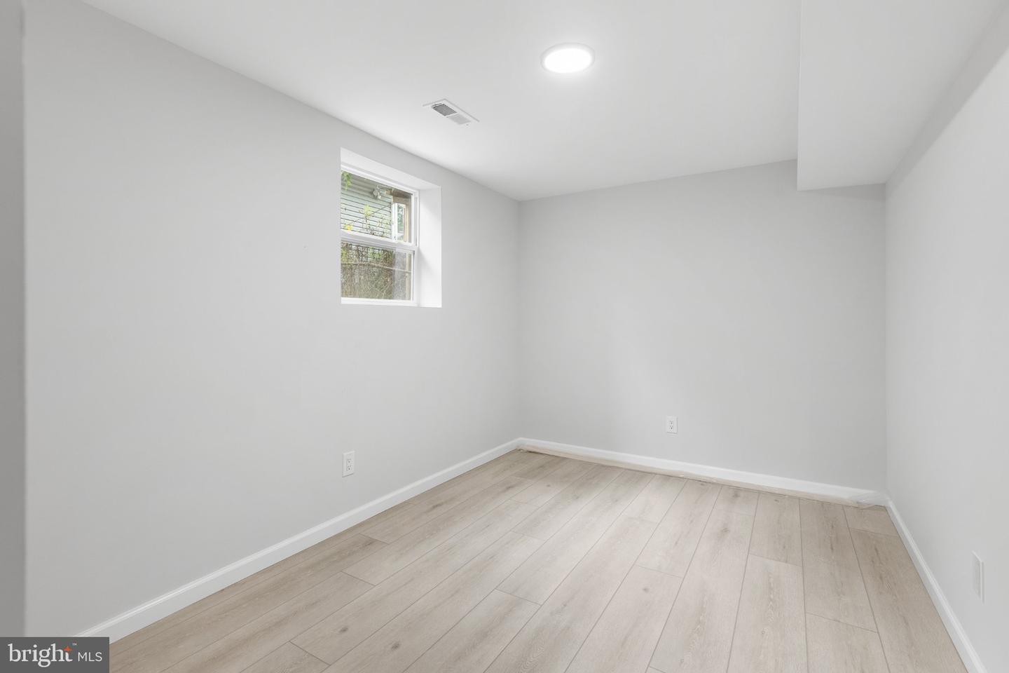 1528 Hunt Ave Property Photo 22