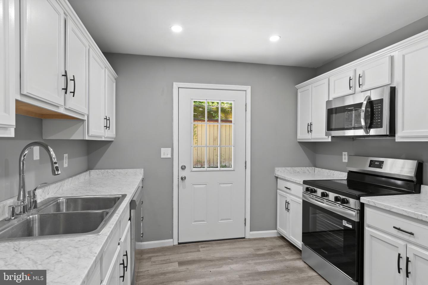 3615 Floral Park Rd Property Photo 11