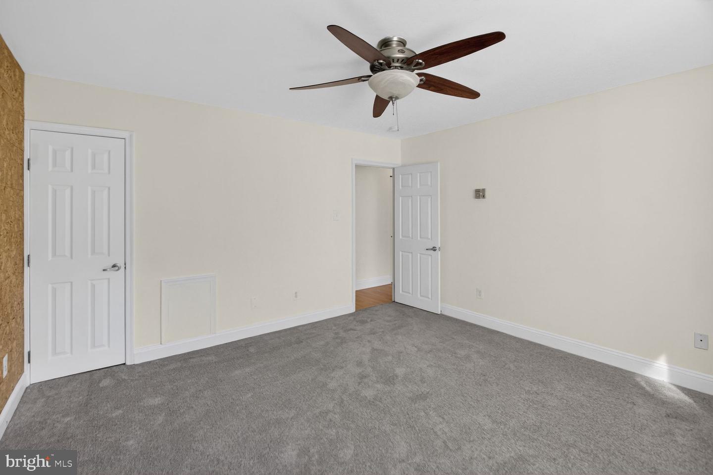 5601 Parker House Ter #304 Property Photo 12