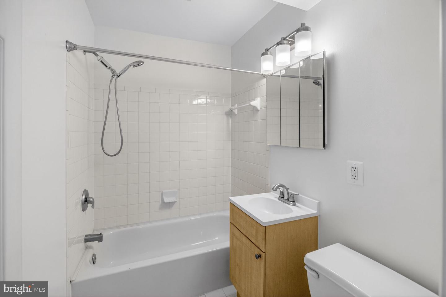 5601 Parker House Ter #304 Property Photo 15
