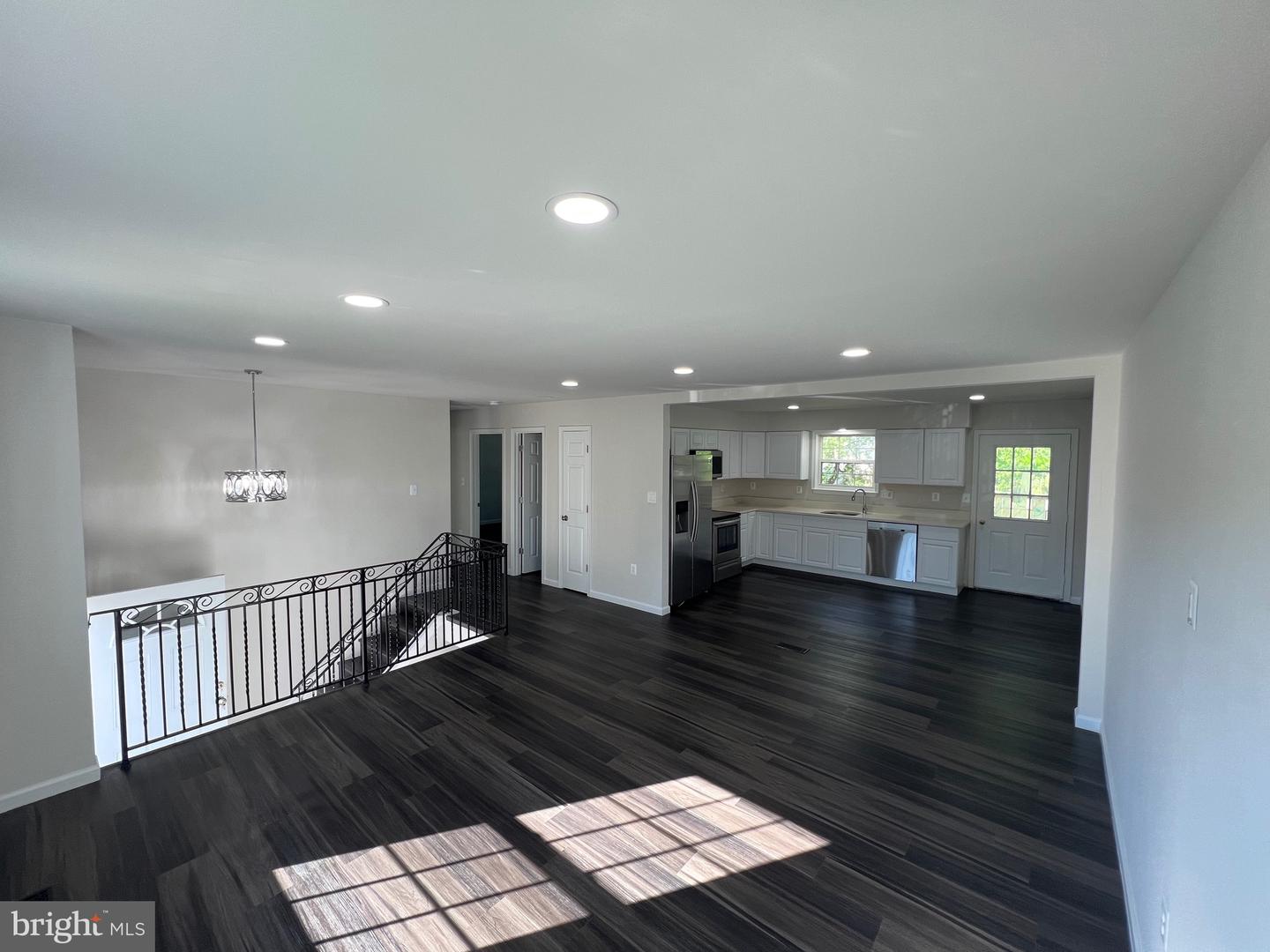 6604 Suitland Rd Property Photo 15