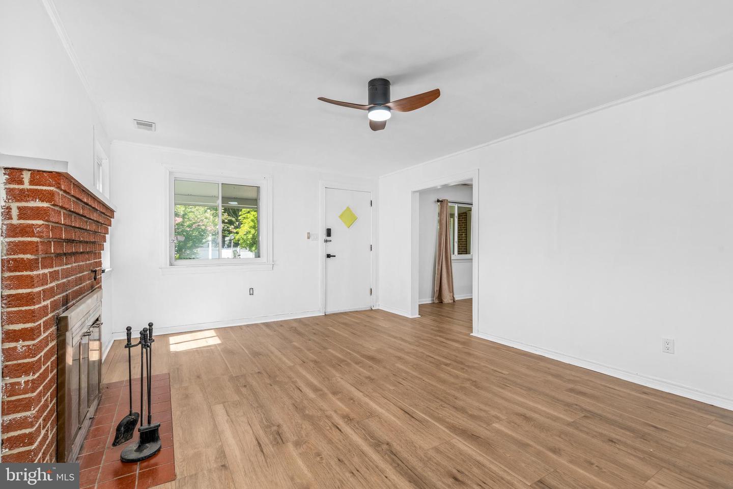 12814 Peace Dr Property Photo 4