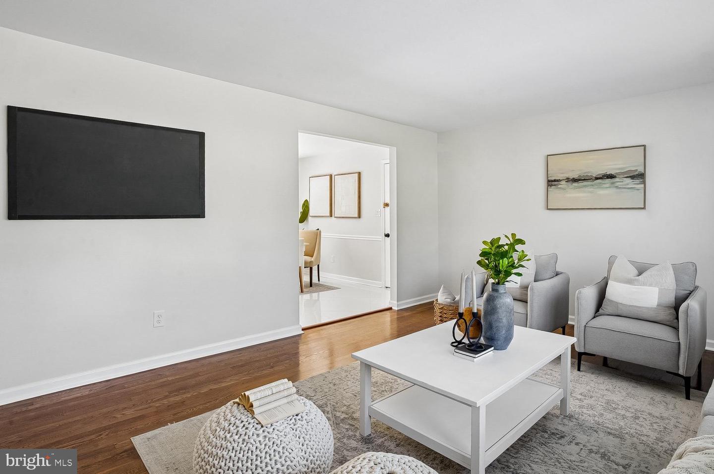 108 Dauntly St Property Photo 6