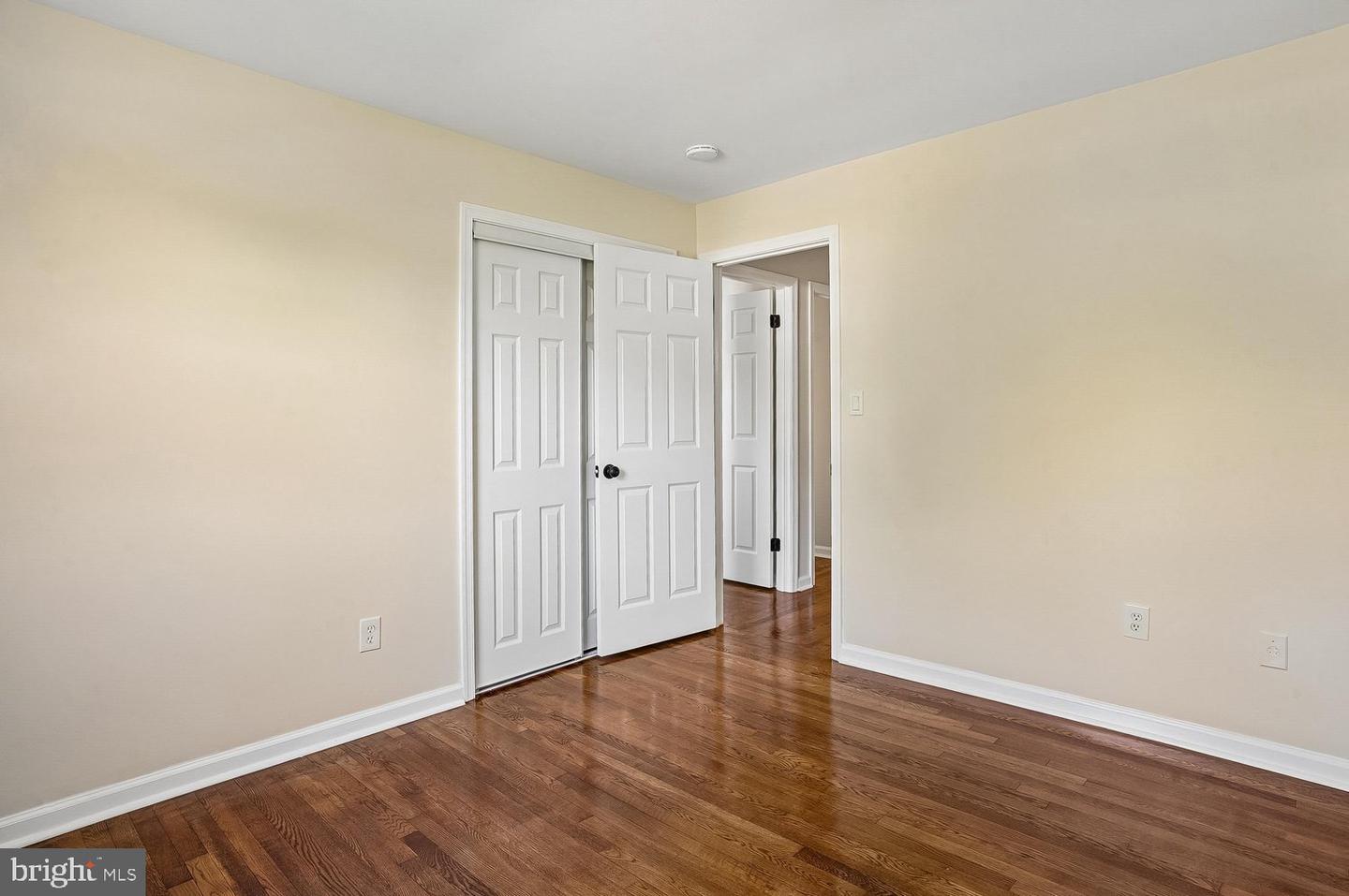 108 Dauntly St Property Photo 26