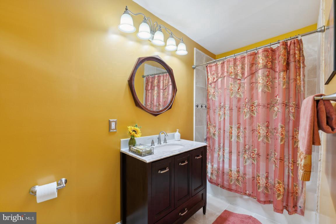 1211 Pine Ln Property Photo 29