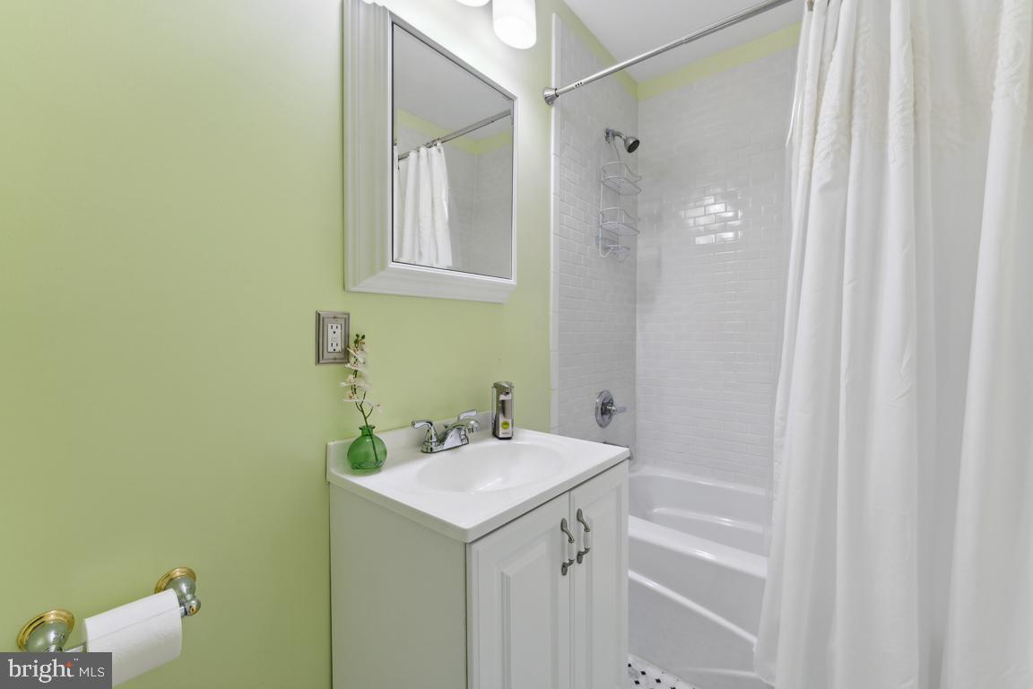 1211 Pine Ln Property Photo 42
