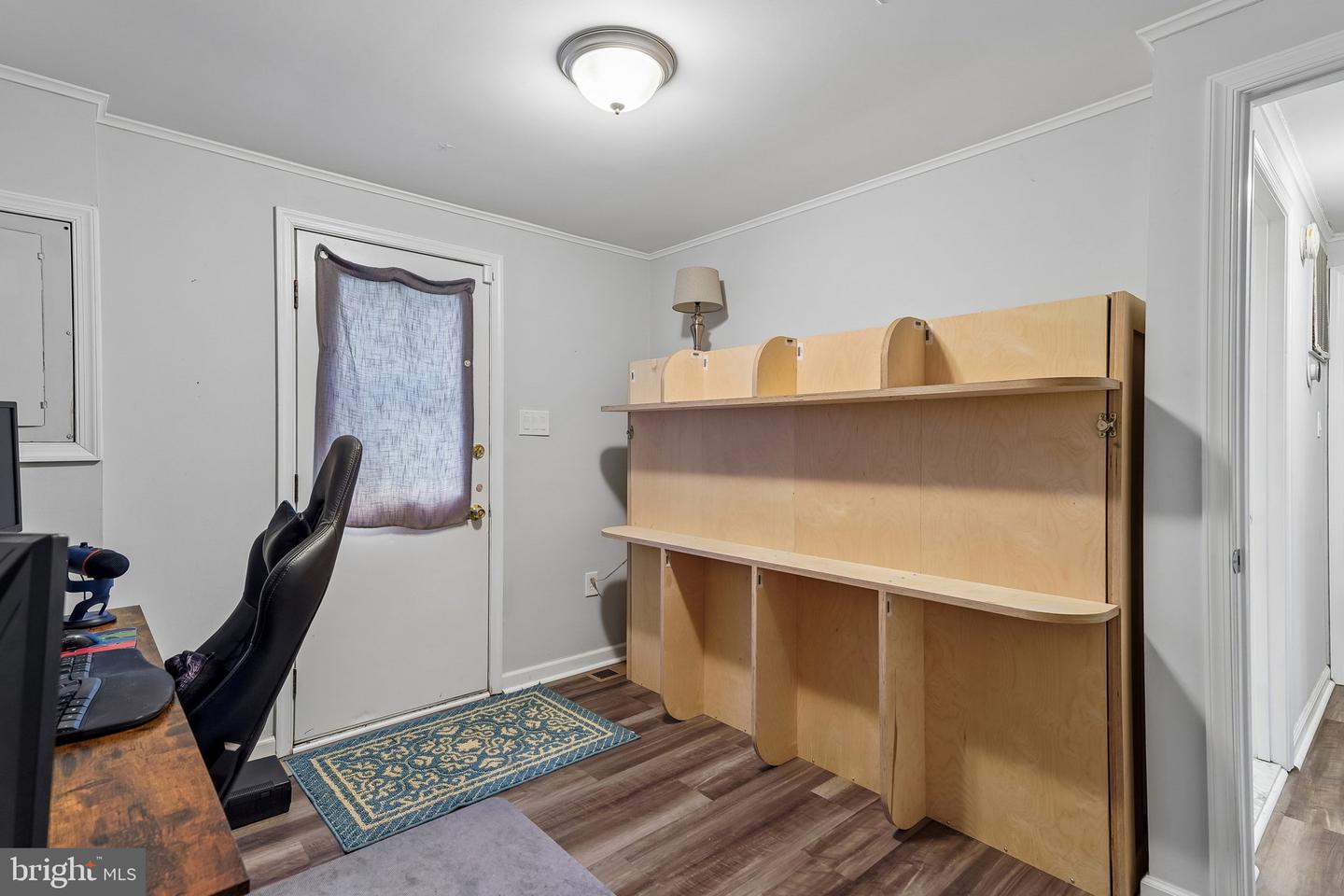 8615 Myrtle Ave Property Photo 13