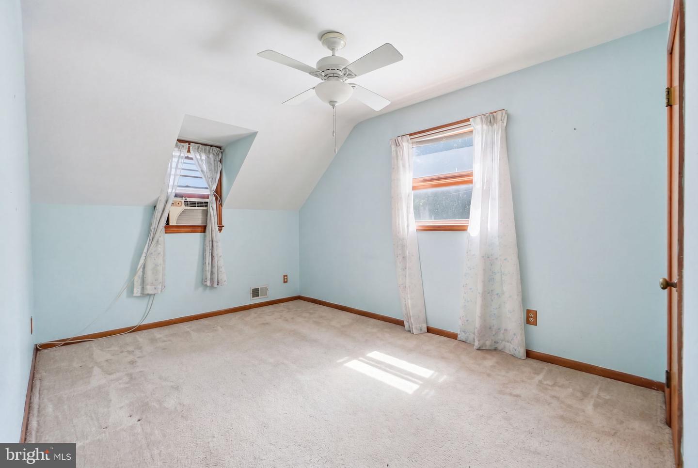 14405 Baltimore Ave Property Photo 25