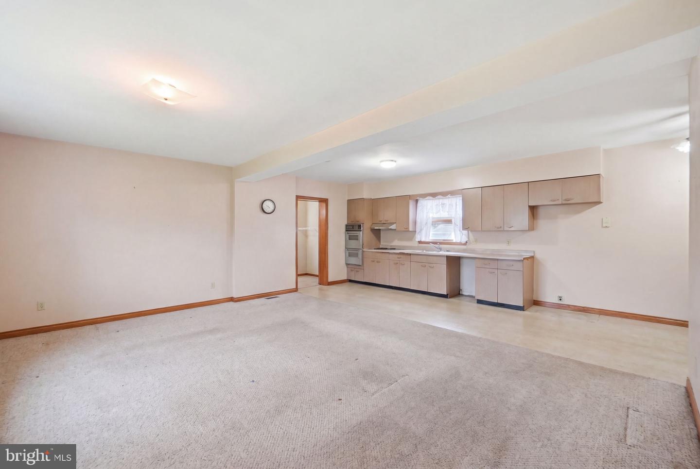 14405 Baltimore Ave Property Photo 27