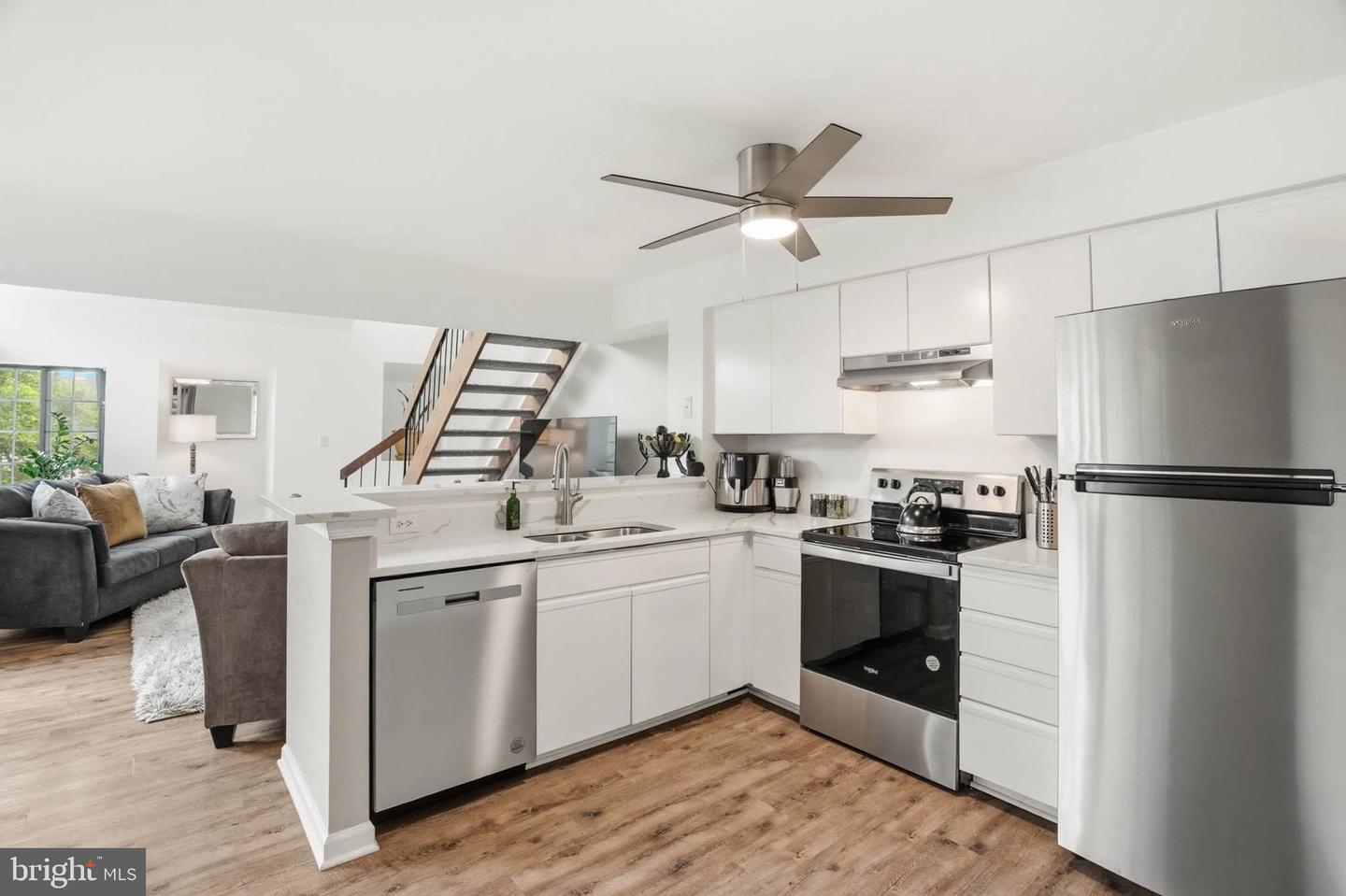 14019-b Justin Way #23-b Property Photo 1