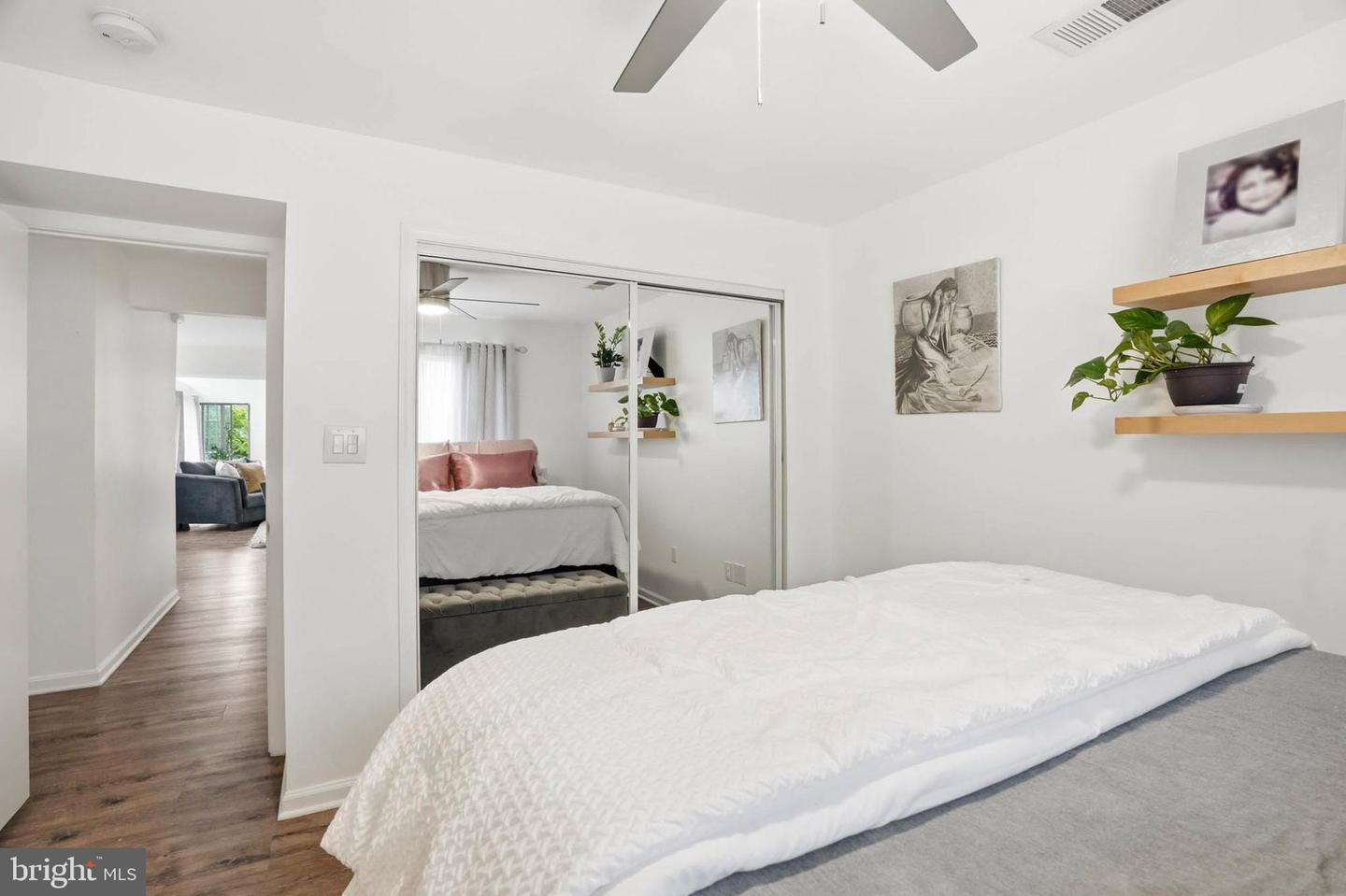 14019-b Justin Way #23-b Property Photo 20