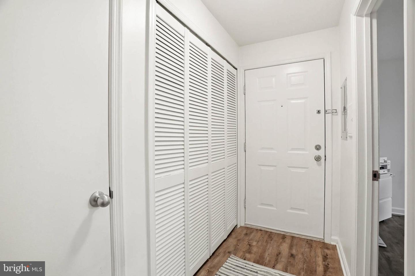 14019-b Justin Way #23-b Property Photo 25