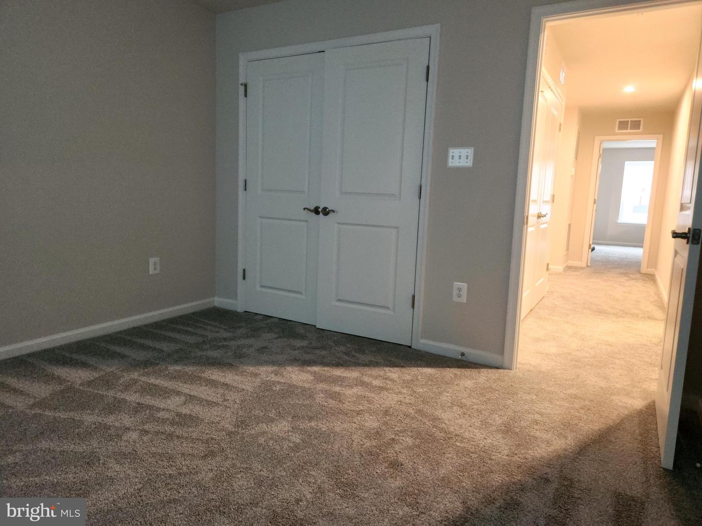 10506 Jim Lovell Ln Property Photo 32