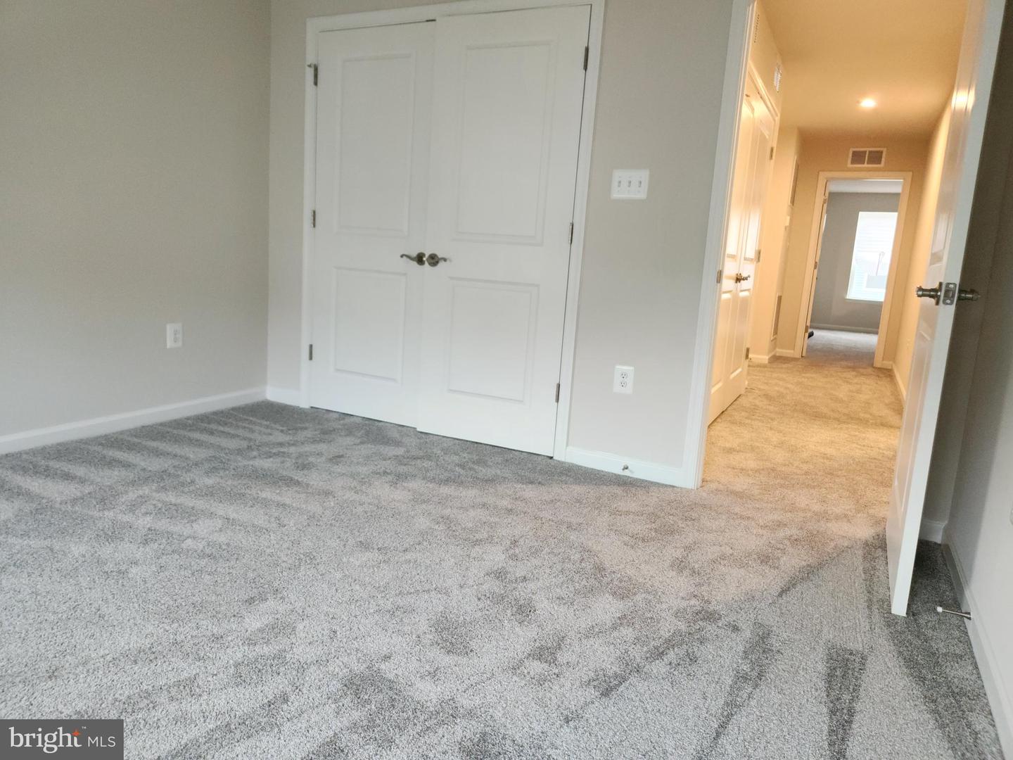 10506 Jim Lovell Ln Property Photo 33