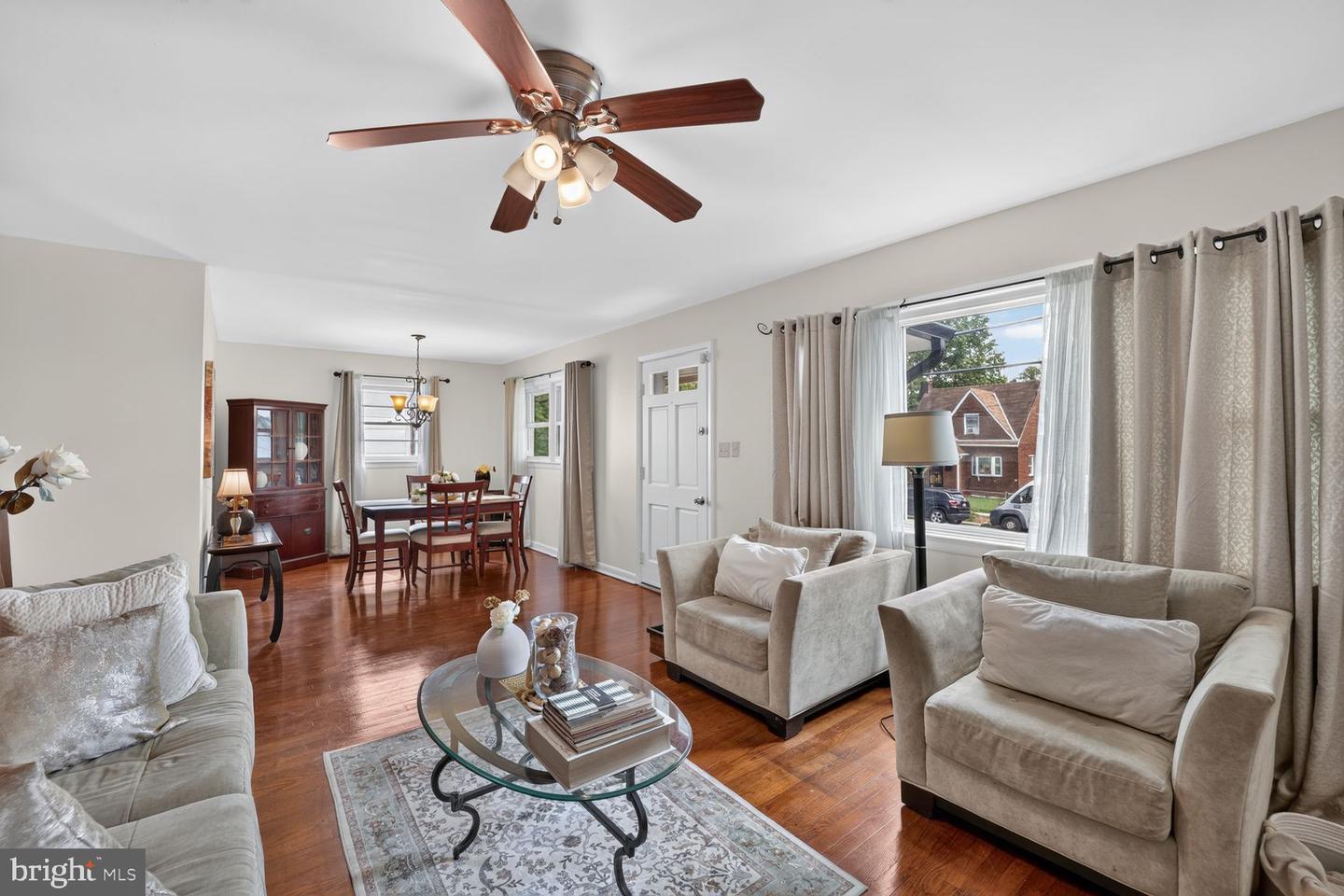 6402 Gateway Blvd Property Photo 1