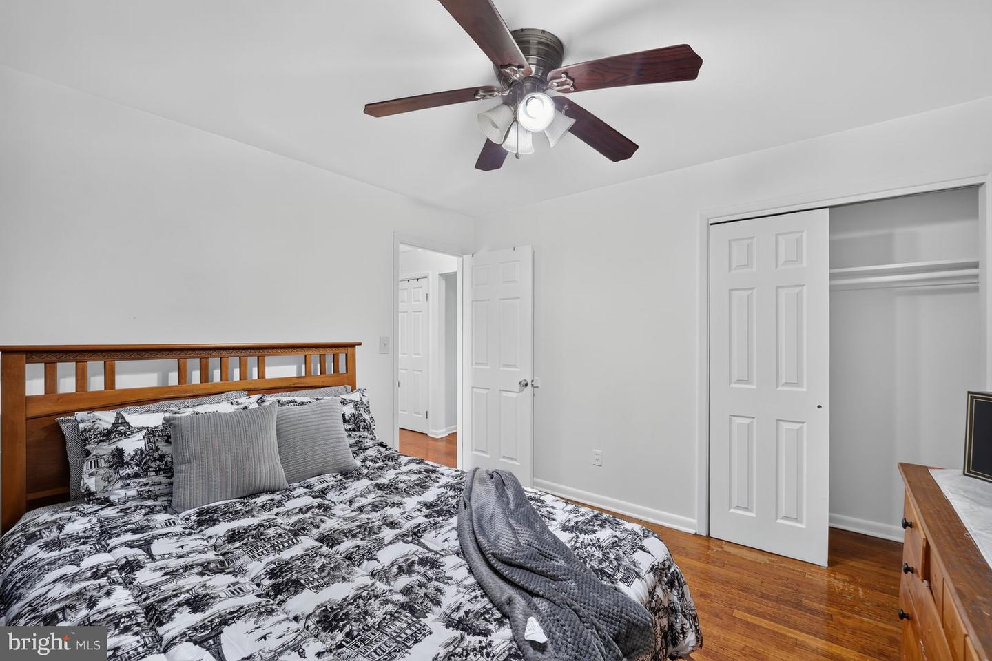 6402 Gateway Blvd Property Photo 14