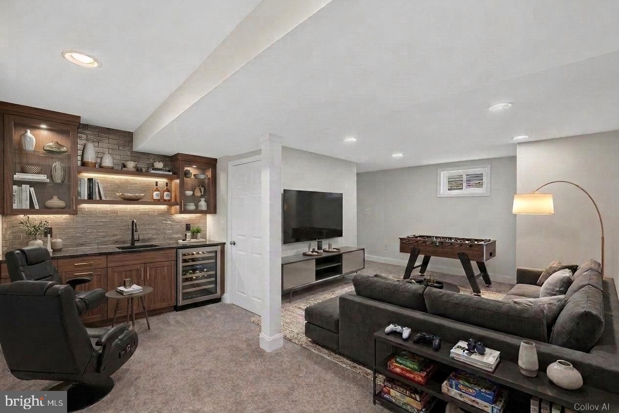 6402 Gateway Blvd Property Photo 25
