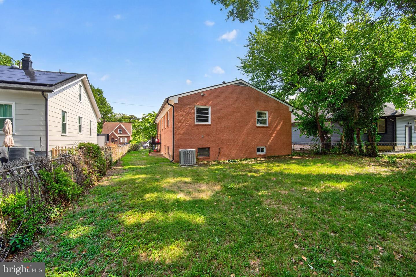 6402 Gateway Blvd Property Photo 34