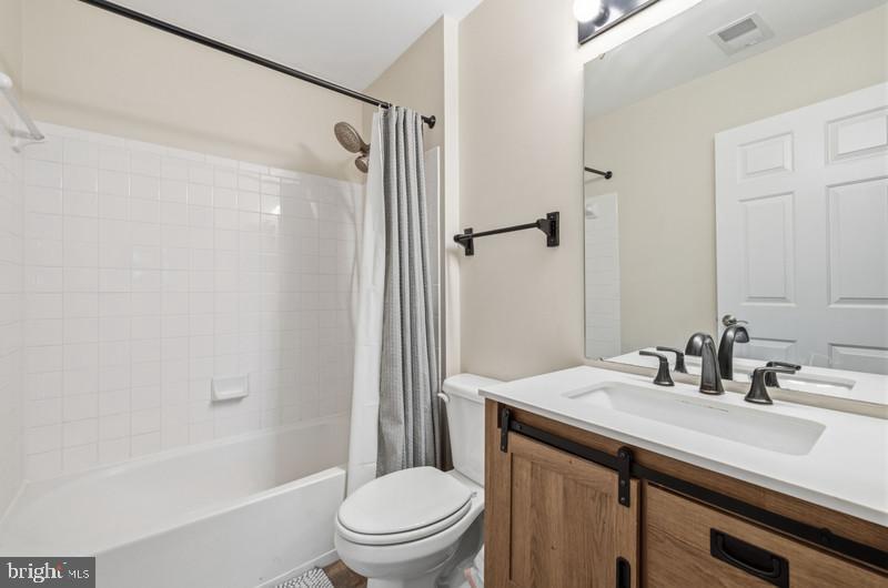 1701 Felwood St Property Photo 27