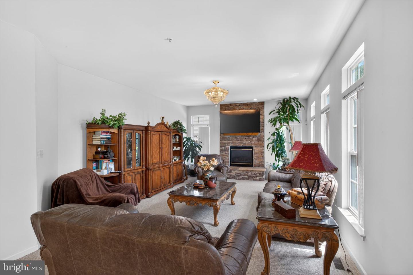 7305 Wellbrook Ct Property Photo 7